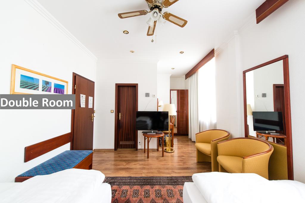 Ravel International Hotel Offenbach am Main Bagian luar foto