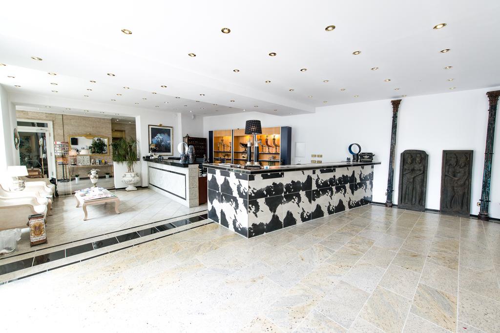 Ravel International Hotel Offenbach am Main Bagian luar foto