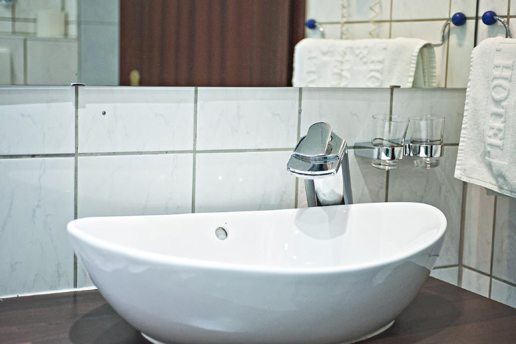 Ravel International Hotel Offenbach am Main Ruang foto